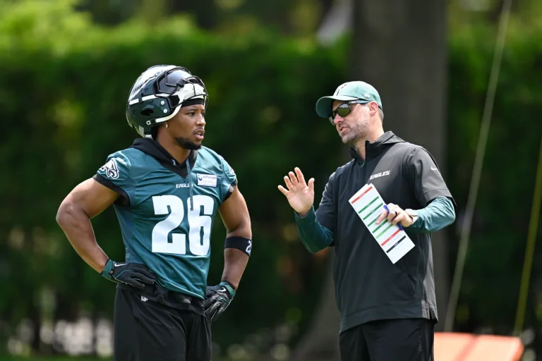 Dave Portnoy Caitlin Clark feud