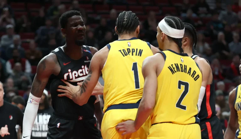 Deandre Ayton Indiana Pacers interest