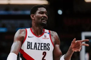 Lakers Not Done After Deandre Ayton Center Signing—Analysts Expect Another Big Move for Defensive Depth