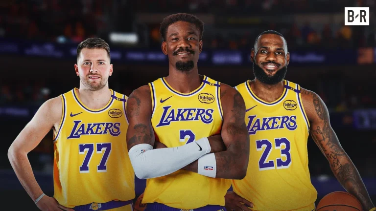 Deandre Ayton signs with Lakers