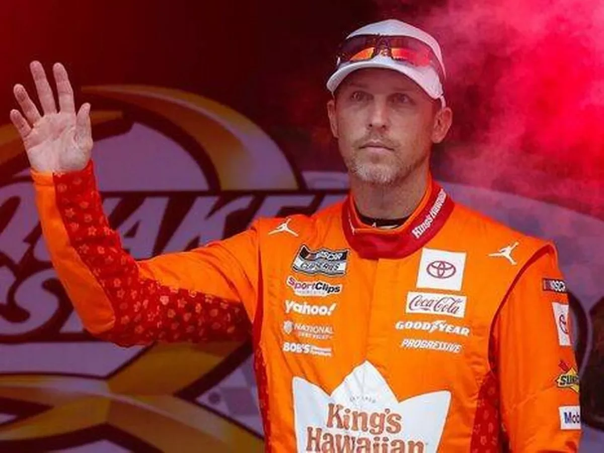 image-of-denny-hamlin-01-07-2025 Denny Hamlin