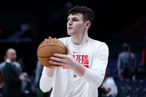 Can Yang Hansen and Donovan Clingan Coexist as Trail Blazers’ Twin Towers or Will One Fade?