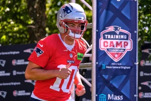 Drake Maye leads Patriots’ fierce culture shift under Mike Vrabel, determined to end years of losing streak