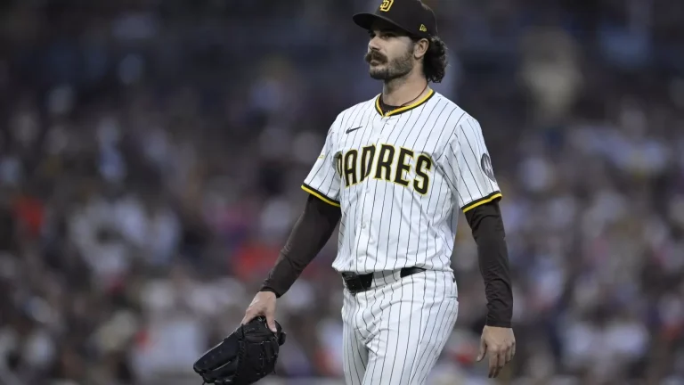 Dylan Cease Astros trade pursuit