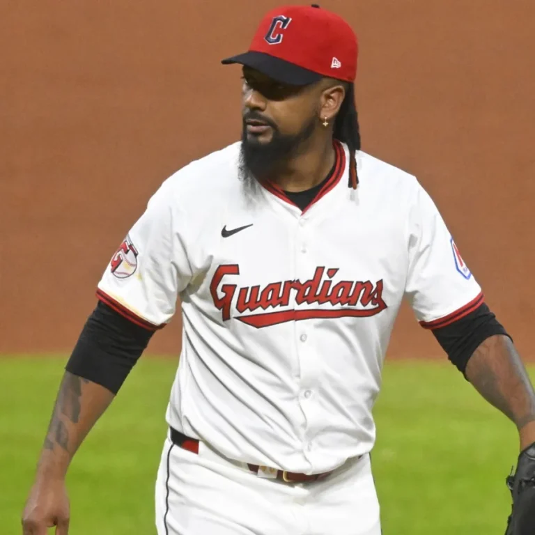 Emmanuel Clase Dodgers bullpen trade