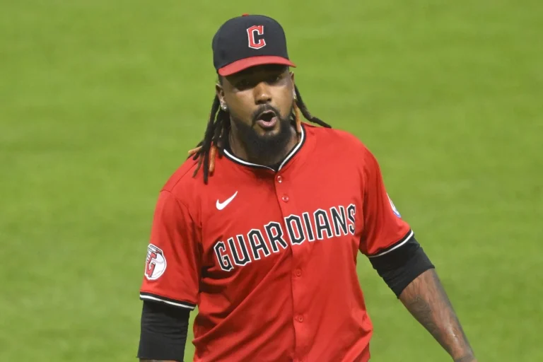 Emmanuel Clase trade interest Cubs