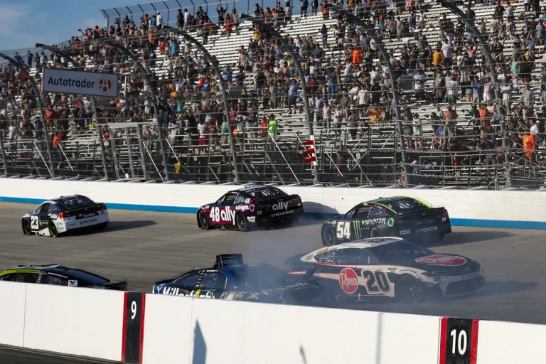 Erik Jones NASCAR Dover frustration