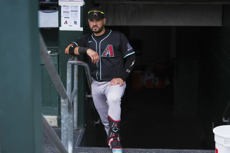 Eugenio Suárez Mariners trade