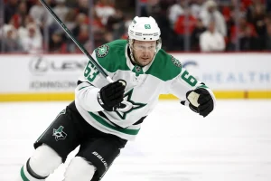 Evgenii Dadonov Joins New Jersey Devils: Veteran Forward Adds Key Scoring Depth to Bottom Six