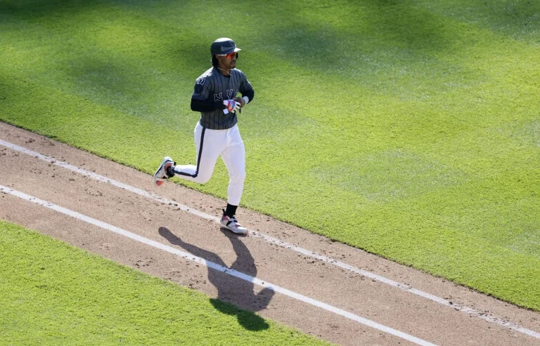 Francisco Lindor IL trade comparison