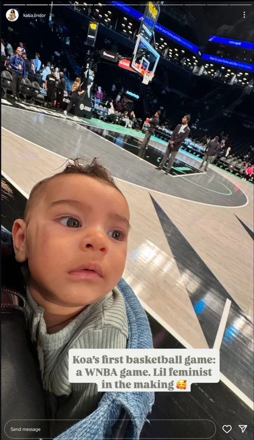 Francisco Lindor family basketball celebration Francisco Lindor family basketball celebration