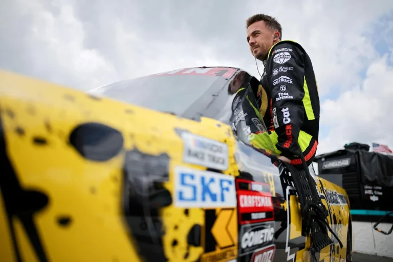 Frankie Muniz NASCAR racing career