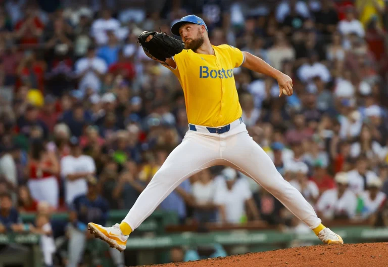 Garrett Crochet Red Sox trade rumors