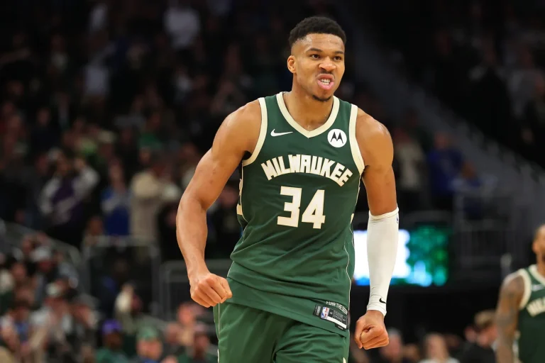 Giannis Antetokounmpo Bucks future