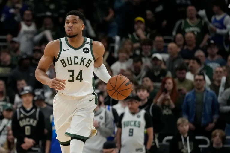 Giannis Antetokounmpo Bucks meme