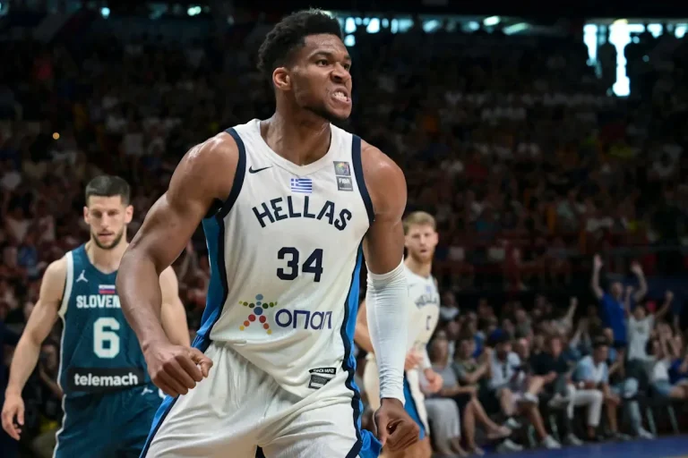 Giannis Antetokounmpo Bucks strategy