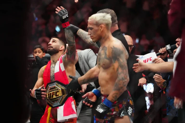 Ilia Topuria UFC 317 title win