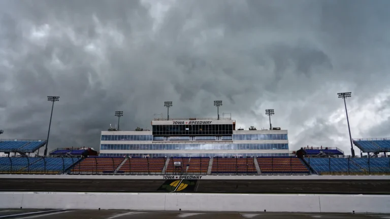 IndyCar Iowa Practice Delayed by Tornado Touchdown, Race Weekend Faces Uncertainty IndyCar Iowa Practice Delayed by Tornado Touchdown, Race Weekend Faces Uncertainty