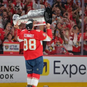 Utah Mammoth Shake Up Roster with JJ Peterka Signing, Nate Schmidt Bring Bold Playoff Ambitions