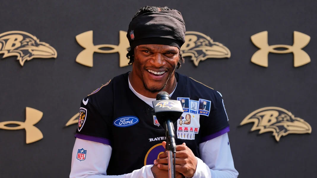 Jakobi Meyers Raiders contract extension