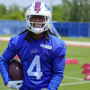 Bills Locker Room Backs James Cook Amid Contract Extension Debate as GM Weighs Big Decision