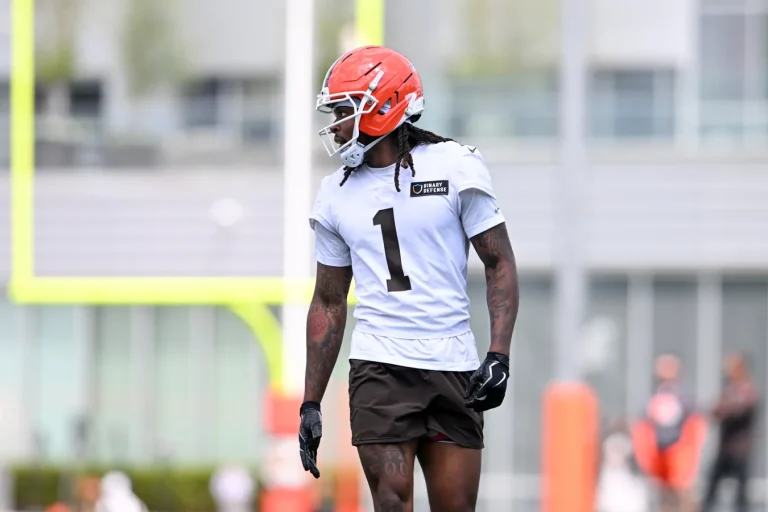 Jared Verse controlled aggression practice