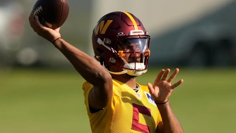 Jayden Daniels Commanders Offensive Progress