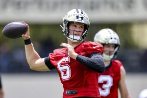 Jayden Daniels Dominates ESPN’s All-Under-25 NFL Team Ahead of 2025 Season Kickoff