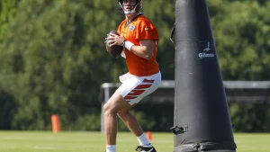 Joe Burrow and Bengals Poised for Huge Offense Boost as Noah Fant Weighs Signing This Week