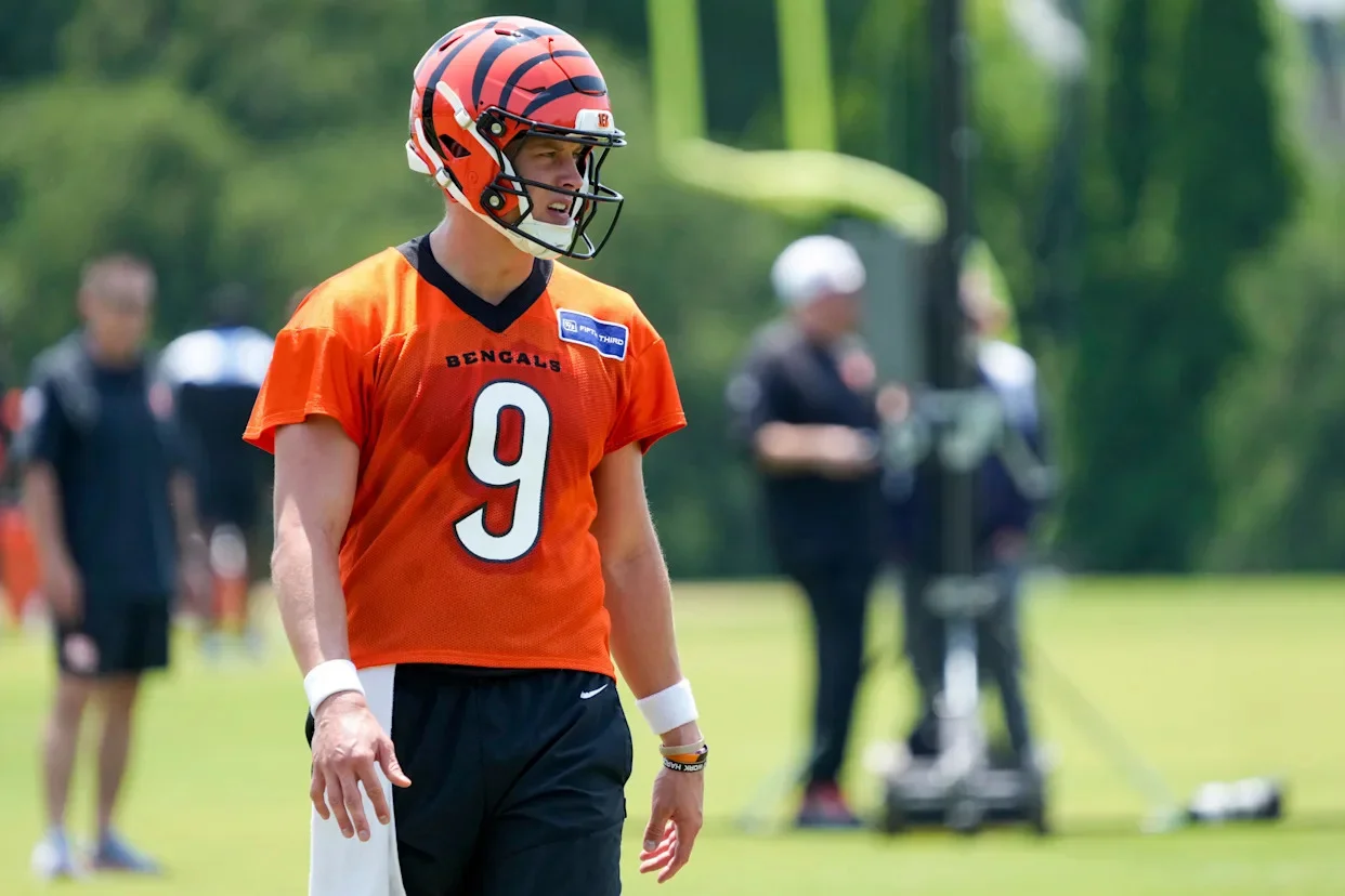 image-of-joe-burrow-10-07-2025 Joe Burrow