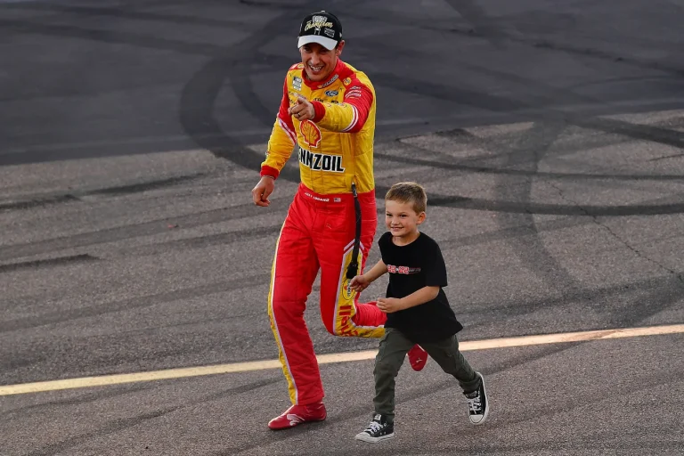 Joey Logano recreates childhood photo