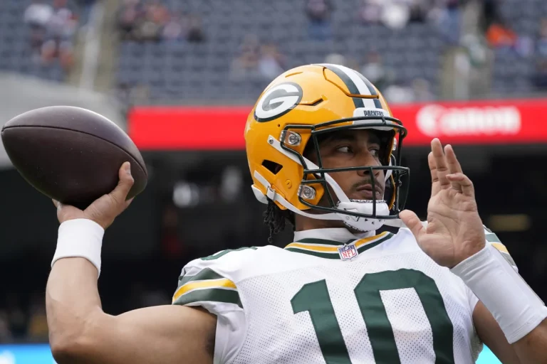 Jordan Love Packers QB struggles