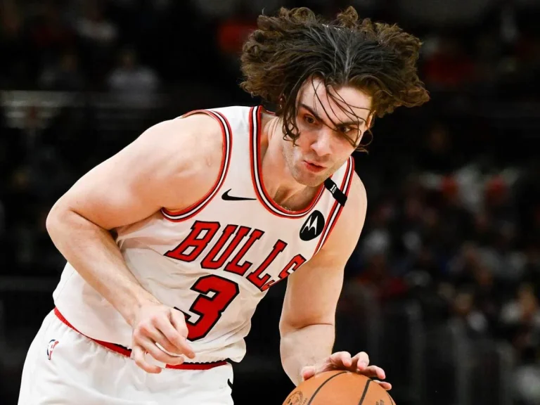 Josh Giddey Bulls contract dilemma