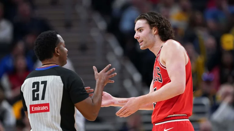 Josh Giddey Bulls contract negotiations