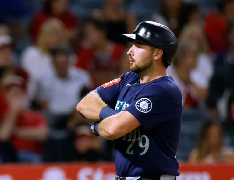 Josh Naylor Mariners stolen base record