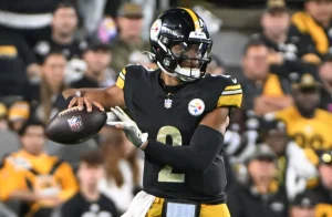 Jets OC Tanner Engstrand’s Playcalling Bond with Justin Fields Could Transform the Jets’ 2024 Season