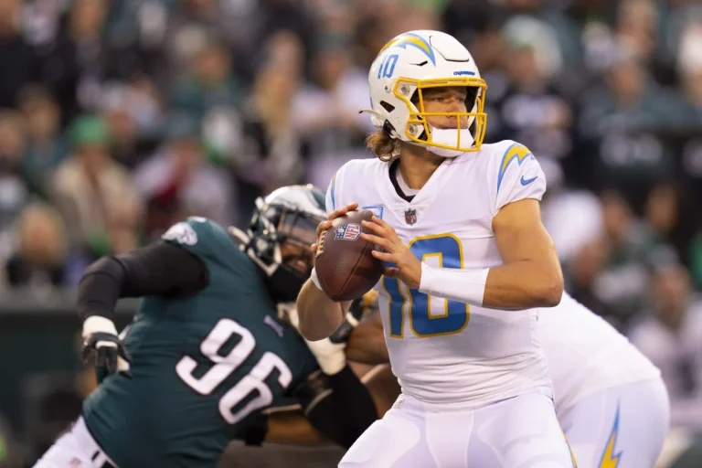 Justin Herbert nine-figure contract