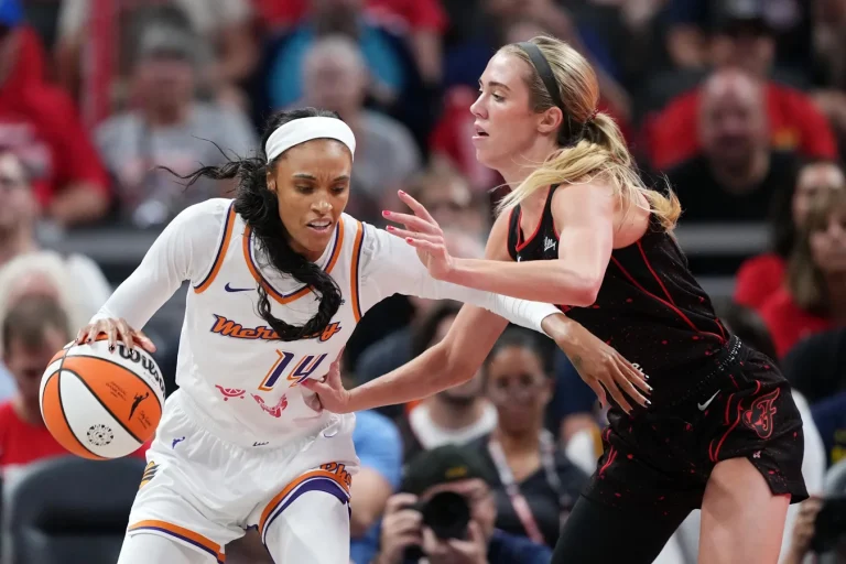 Kahleah Copper Defends DeWanna Bonner, Slams Indiana Fever Fans Over Harsh Treatment Kahleah Copper Defends DeWanna Bonner, Slams Indiana Fever Fans Over Harsh Treatment
