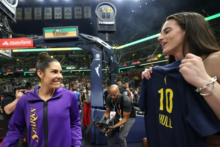 Kelsey Plum Caitlin Clark controversy