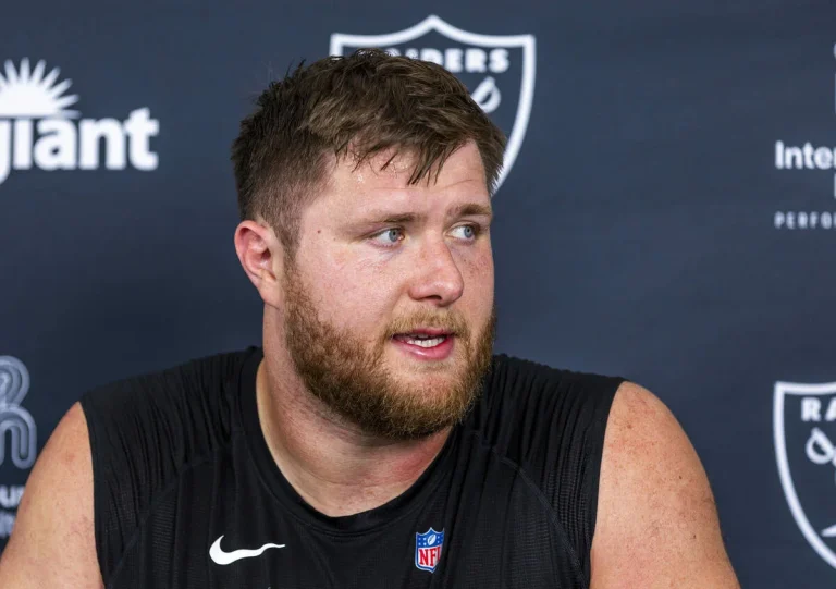 Kolton Miller Raiders contract extension