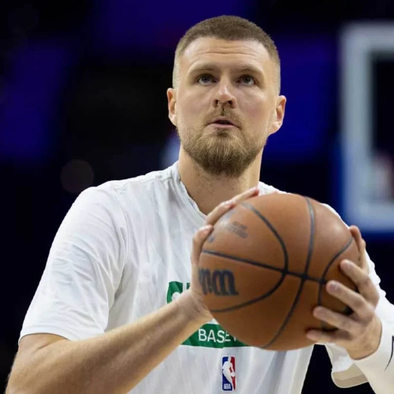 Kristaps Porzingis Atlanta Hawks trade