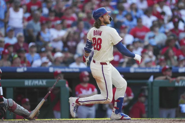 Kyle Schwarber power hitter evolution