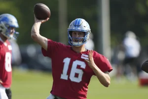 Detroit Lions Eye Kyzir White’s Versatility, Could Shift Star Linebacker to Safety Role