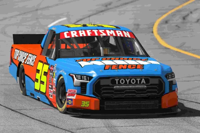 Layne Riggs Lucas Oil Raceway