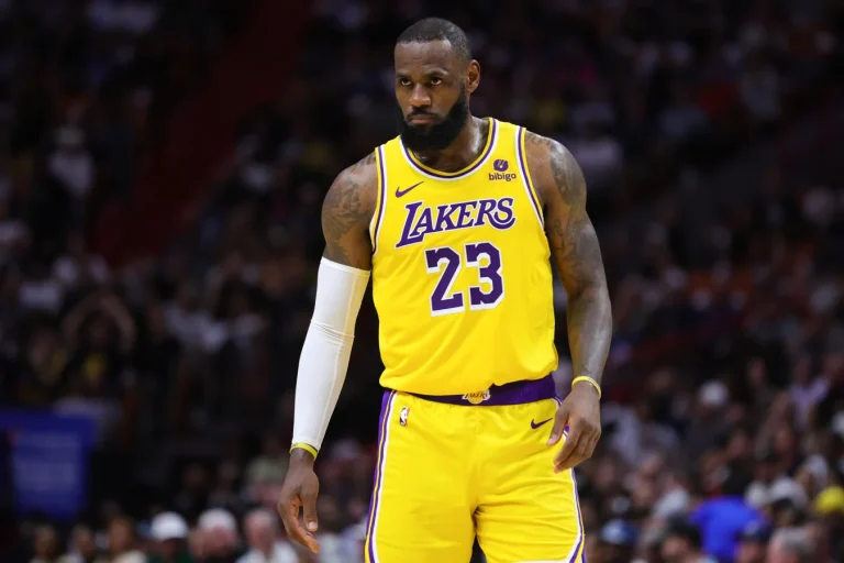 LeBron James Lakers trade news