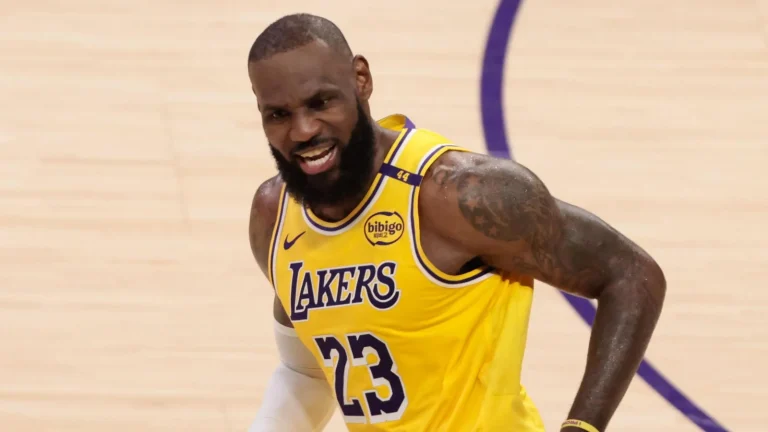 Stan Van Gundy Declares LeBron James Has the Greatest NBA Career No One Can Top Stan Van Gundy Declares LeBron James Has the Greatest NBA Career No One Can Top