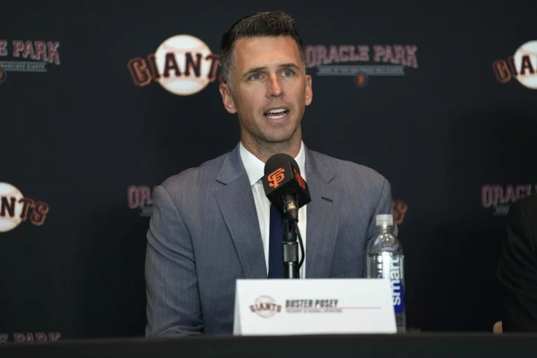 Logan Webb Giants Positive Clubhouse
