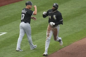 Luis Robert Jr. Gets Scheduled Day Off as White Sox Face Rays; Michael A. Taylor Starts in Center Field