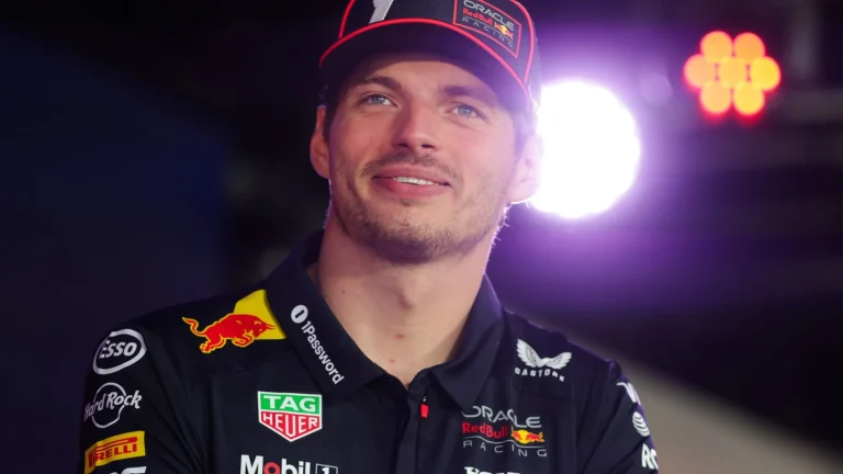 Max Verstappen Mercedes Contract Threat