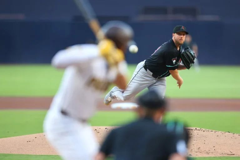 Merrill Kelly Astros postseason rotation